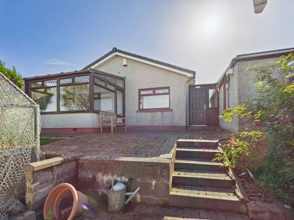 Property photo 3 of 33