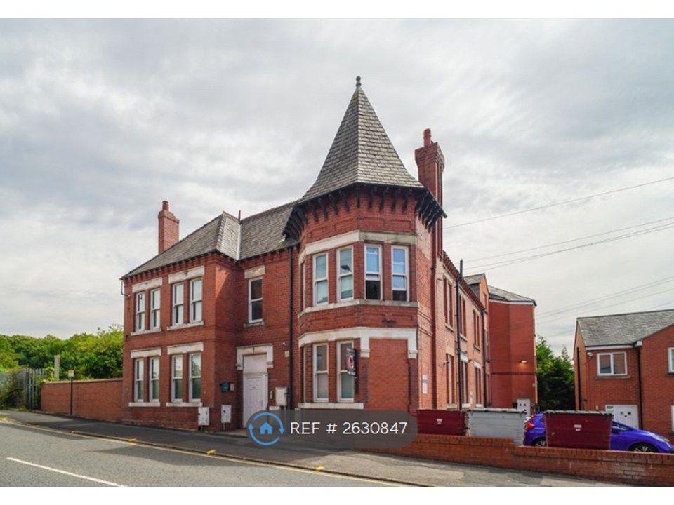 Property photo 1 of 17