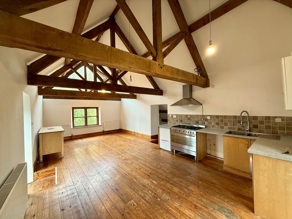 Property photo 2 of 16 Kitchen/Dining/Sitting Room