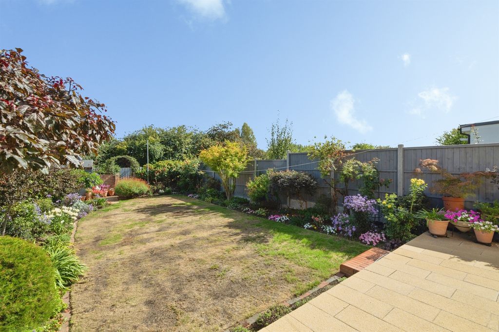 Property photo 3 of 15