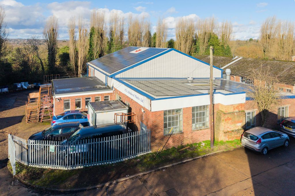 Property photo 3 of 14 P01.Jpg