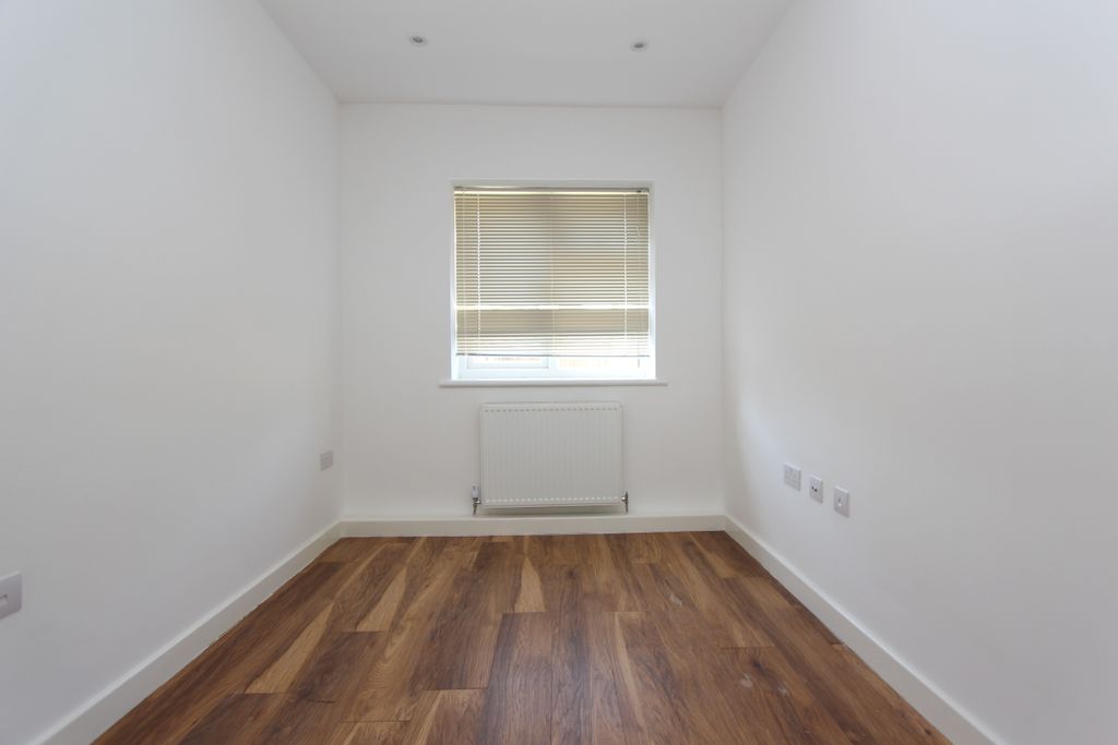 Property photo 3 of 7 Img_6971