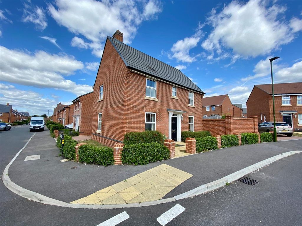 Property photo 1 of 18 9.Jpg