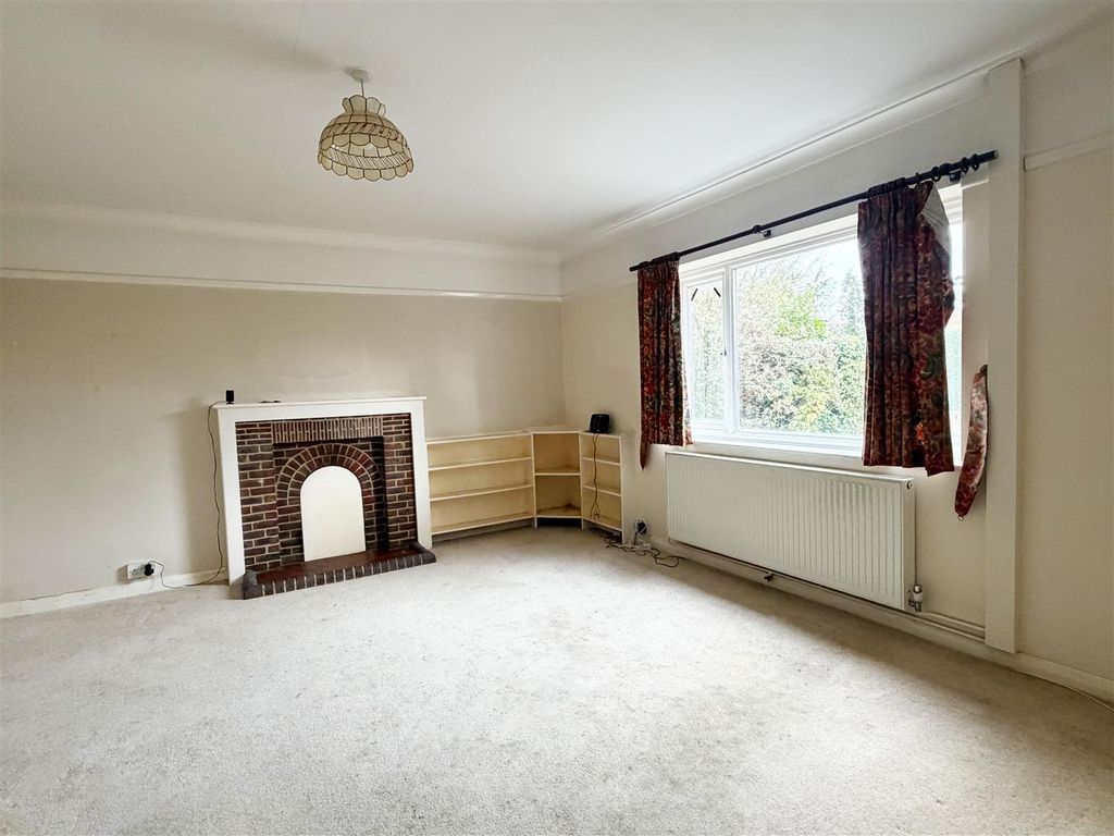 Property photo 2 of 17 Dr Reception 3 Copy.Png