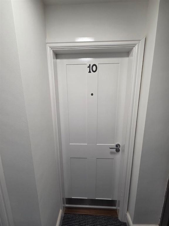 Property photo 3 of 7 1000031495.Jpg