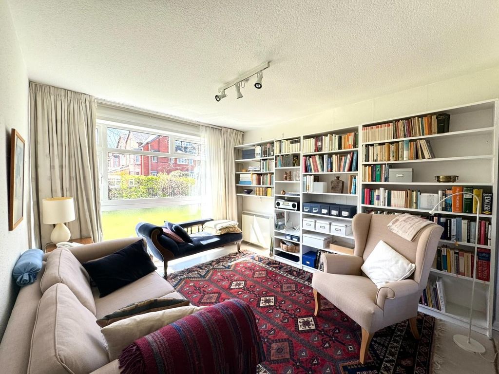 Property photo 3 of 23