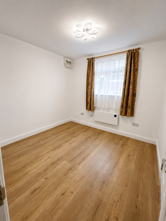 Property photo 3 of 4