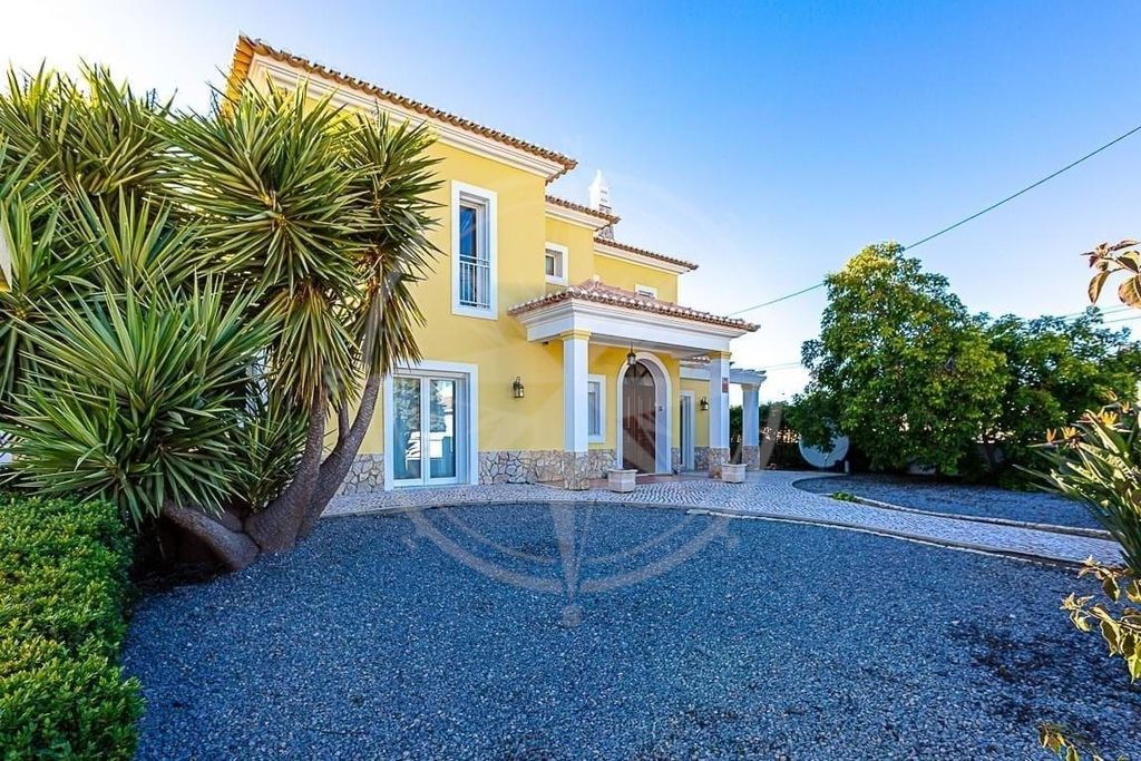 Property photo 1 of 30
