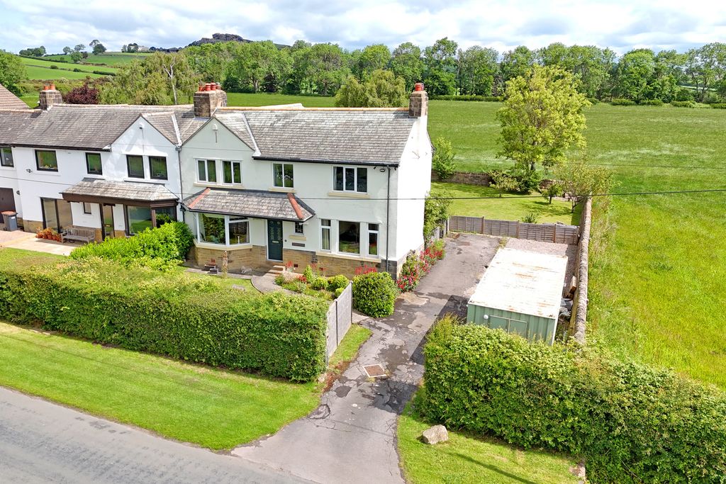Property photo 3 of 23