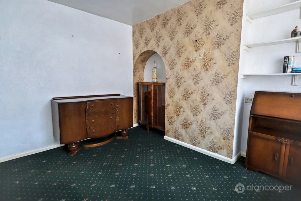 Property photo 3 of 23 5245854