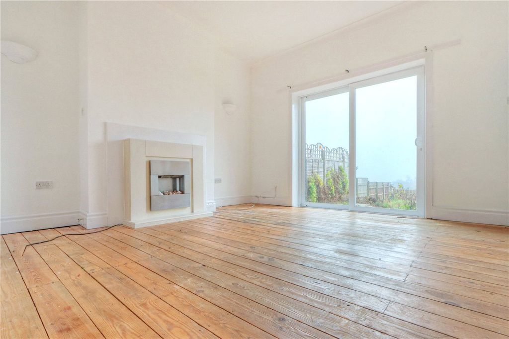 Property photo 3 of 10 Picture No. 08