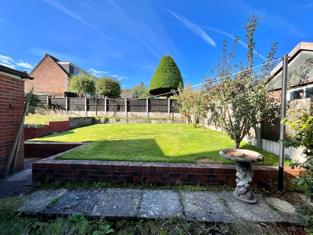 Property photo 3 of 19