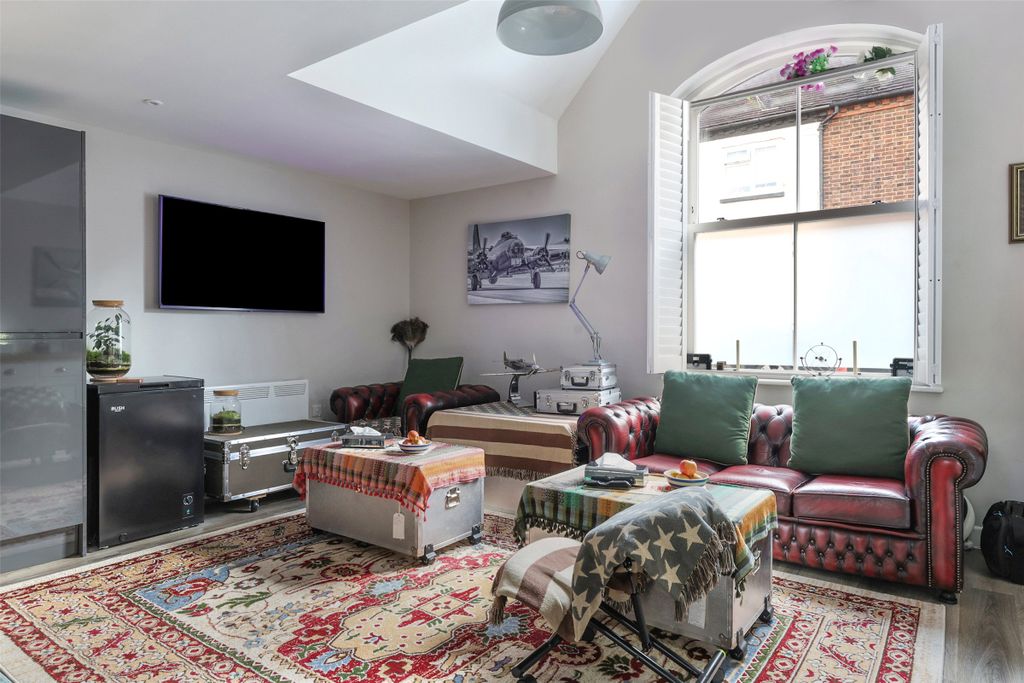 Property photo 2 of 9 Picture No. 03