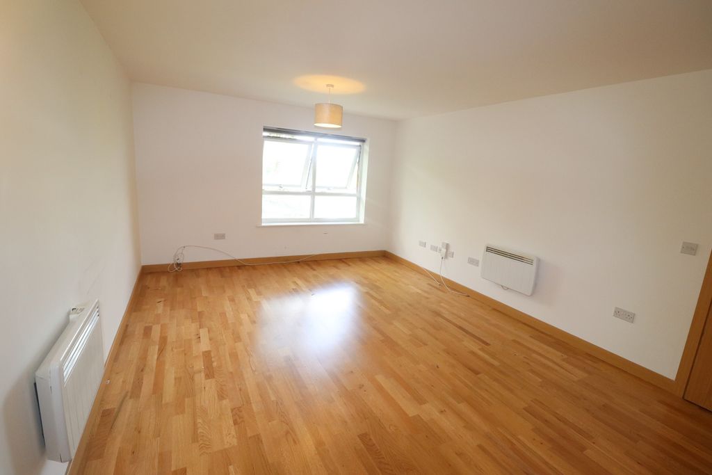 Property photo 3 of 12 Living Area