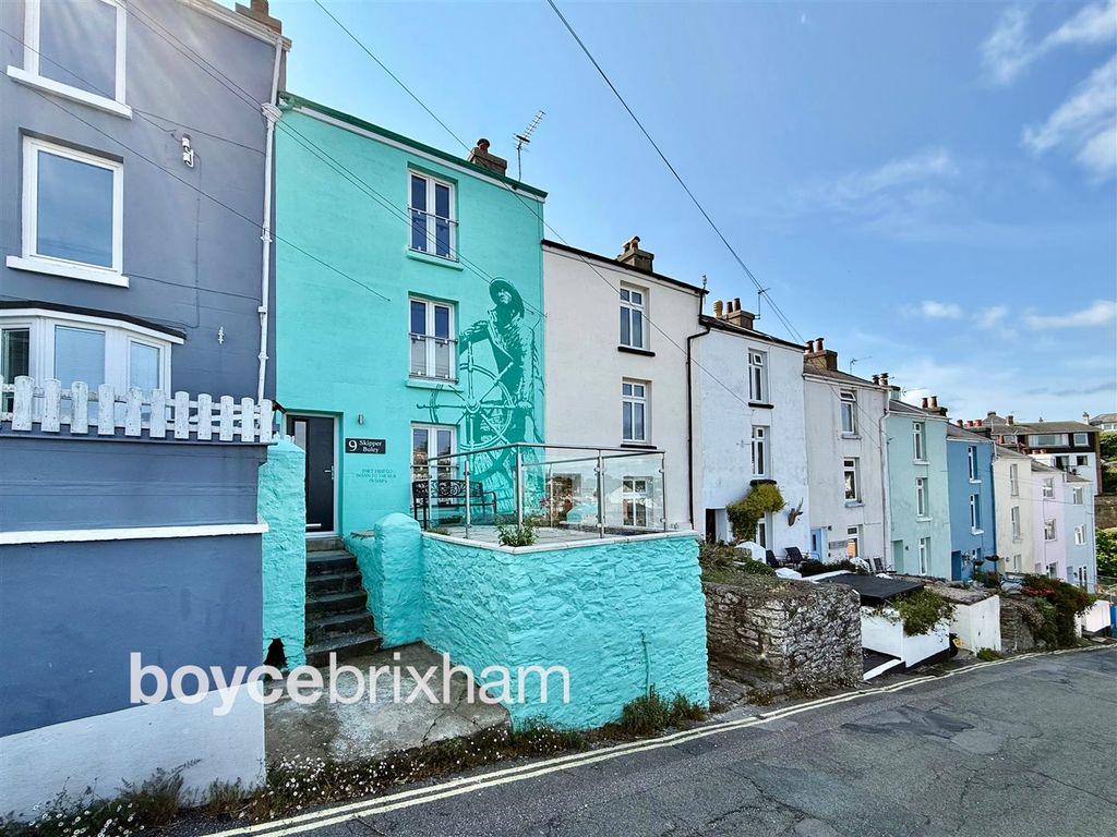 Property photo 1 of 22 Frontwm.Jpg