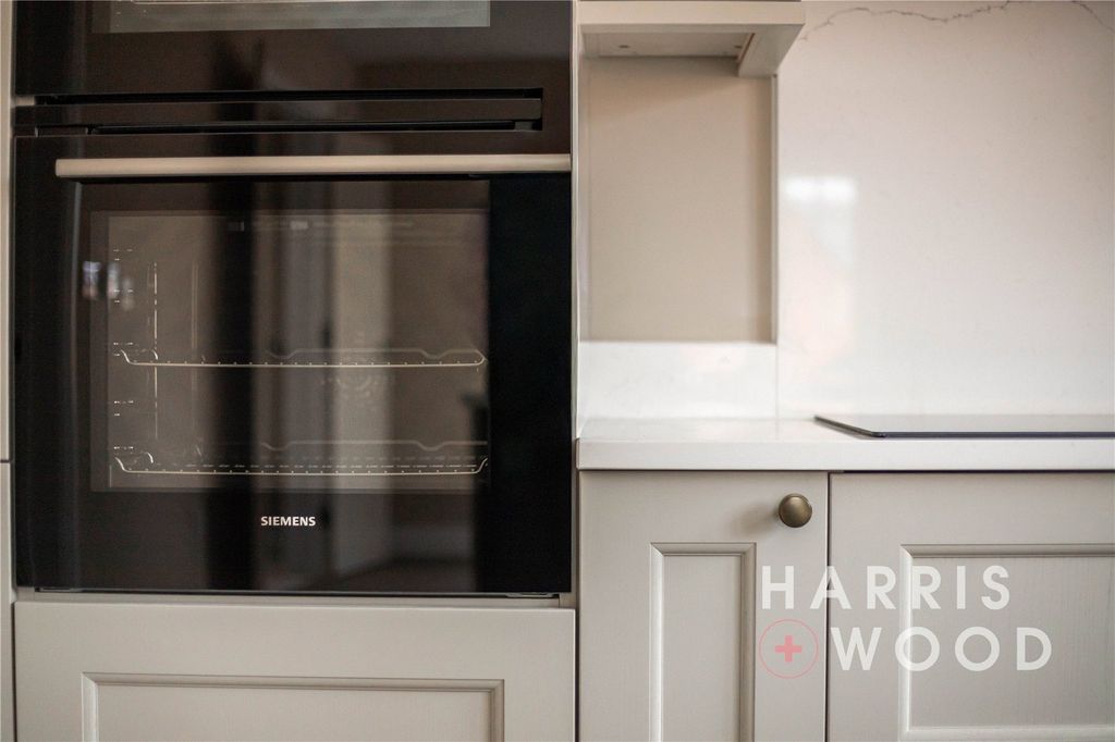 Property photo 3 of 45 Picture No. 26