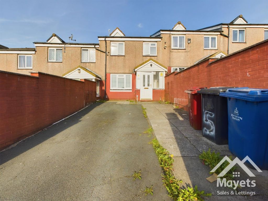 Property photo 1 of 24