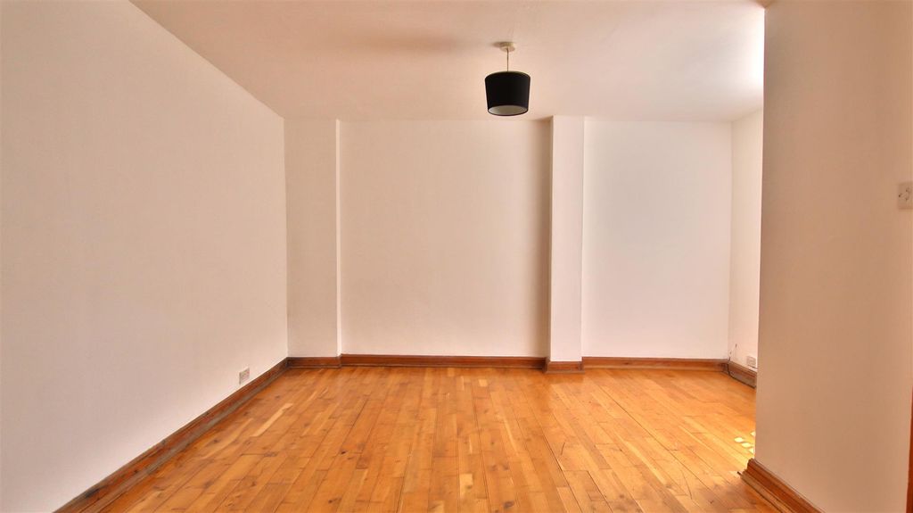 Property photo 3 of 9 Img_2960.Jpg