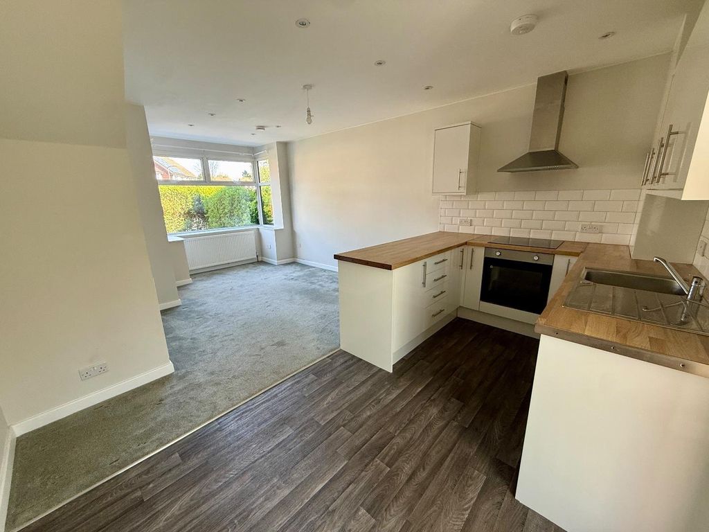 Property photo 3 of 10 Img_2326.Jpg