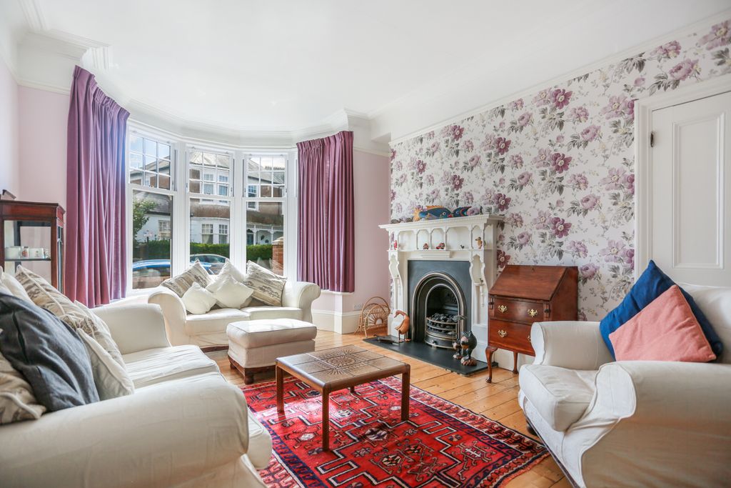Property photo 2 of 28 296A5700