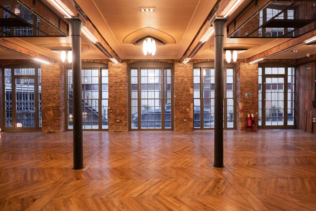 Property photo 2 of 8 Jbv09723Enhancednr.Jpg