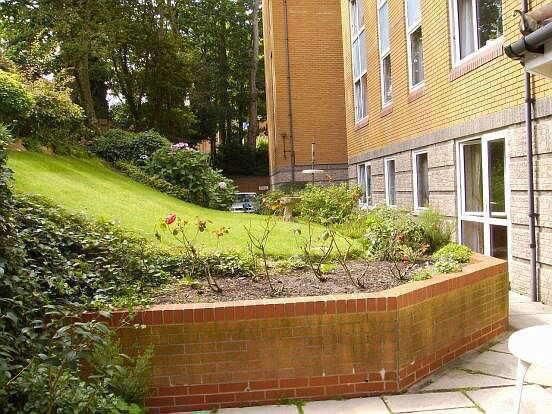Property photo 2 of 10 St Peters Court 2.Jpg