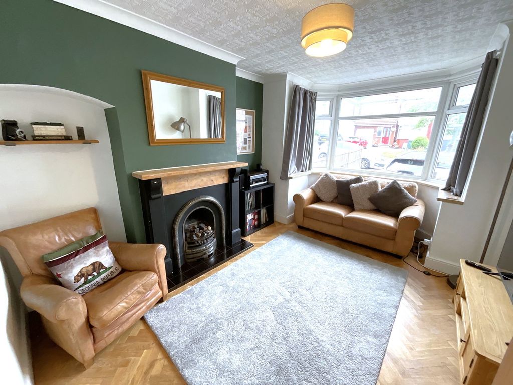 Property photo 2 of 14