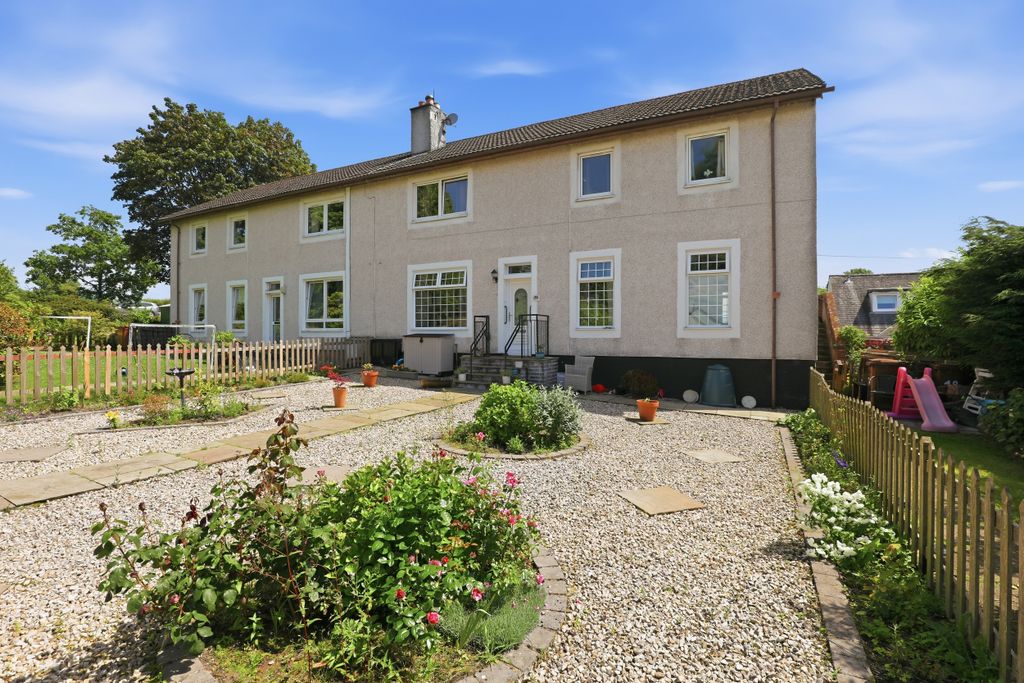 Property photo 1 of 27