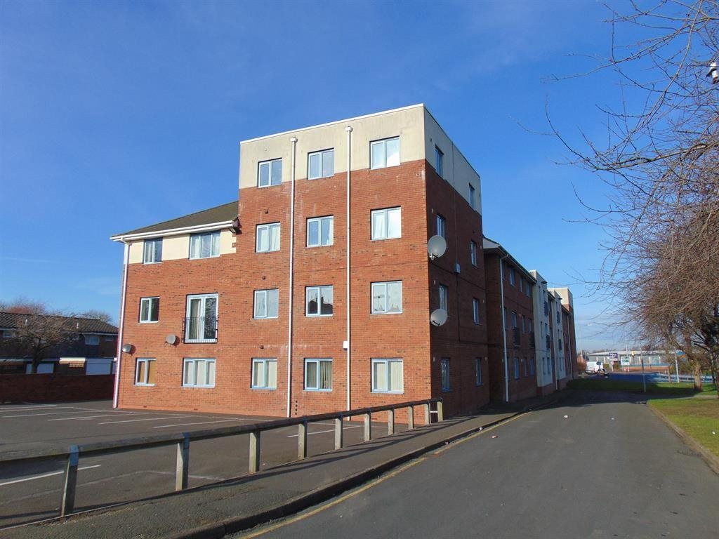Property photo 1 of 9 Apartment Block