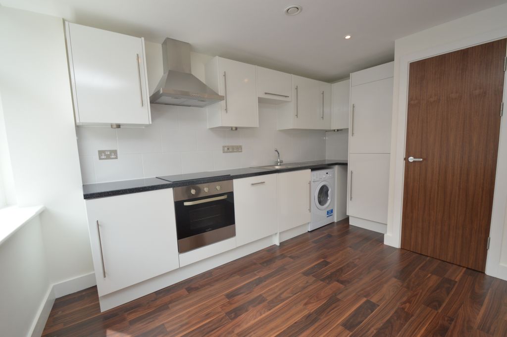 Property photo 2 of 5 17 Zenith Kitchen.Jp