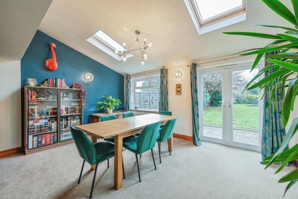 Property photo 3 of 23 Dining Extension