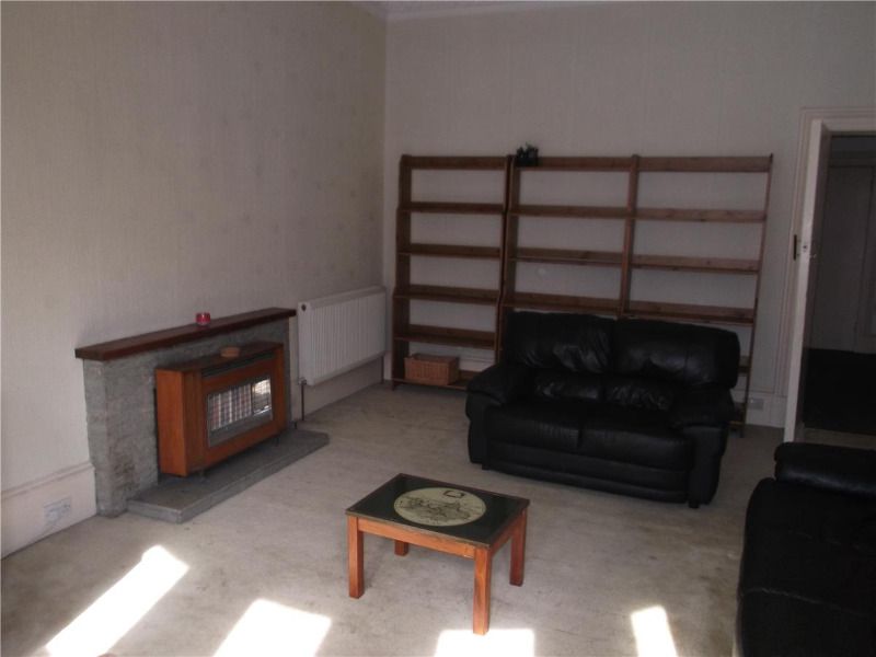 Property photo 3 of 10 Photo 3