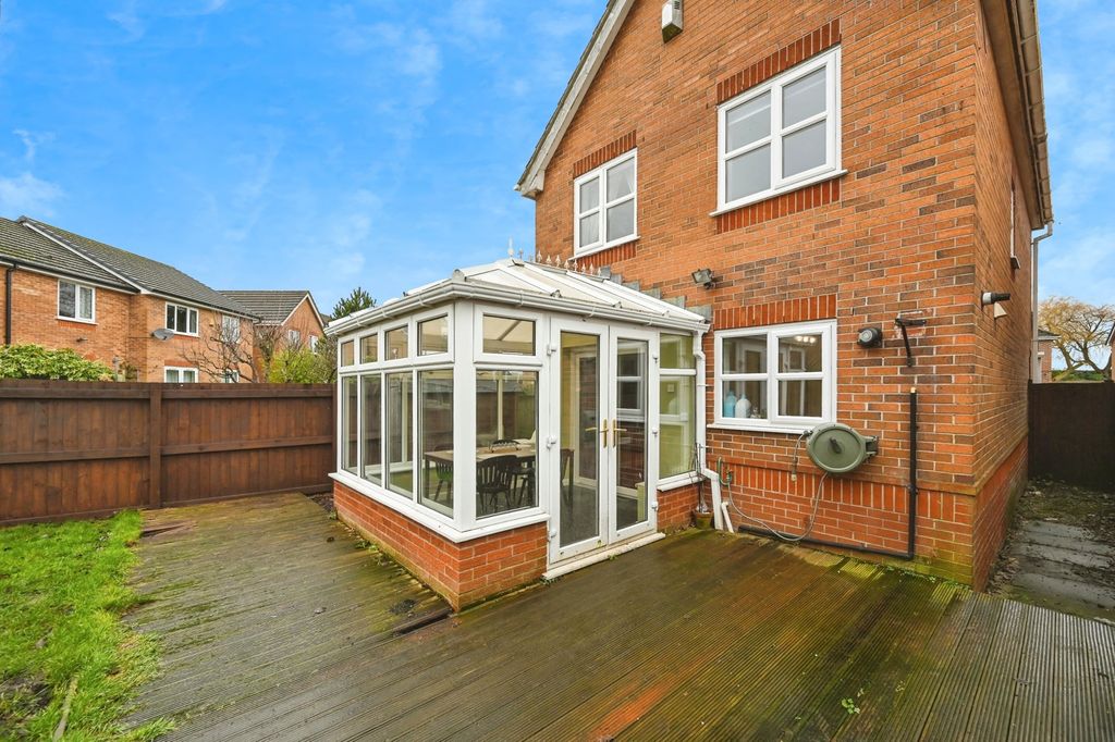 Property photo 2 of 17 Pbox-Img.Jpg