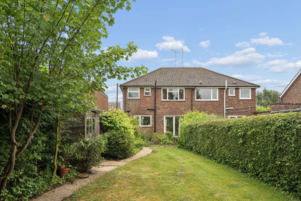 Property photo 2 of 10