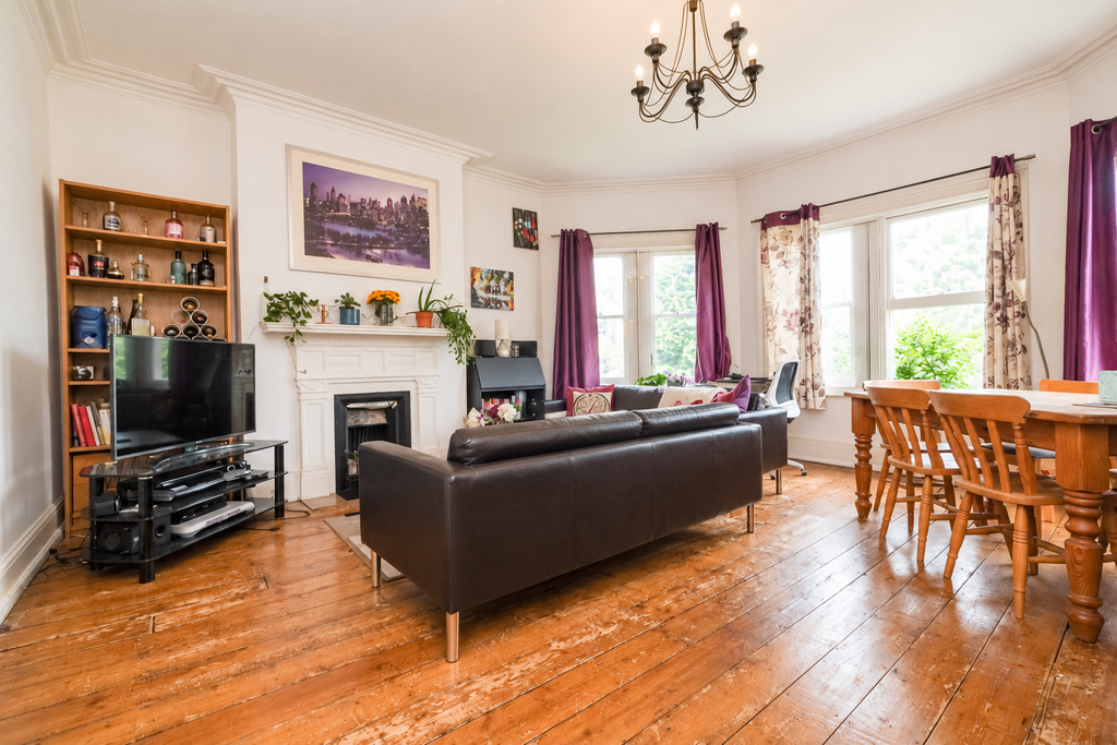 Property photo 2 of 13 1