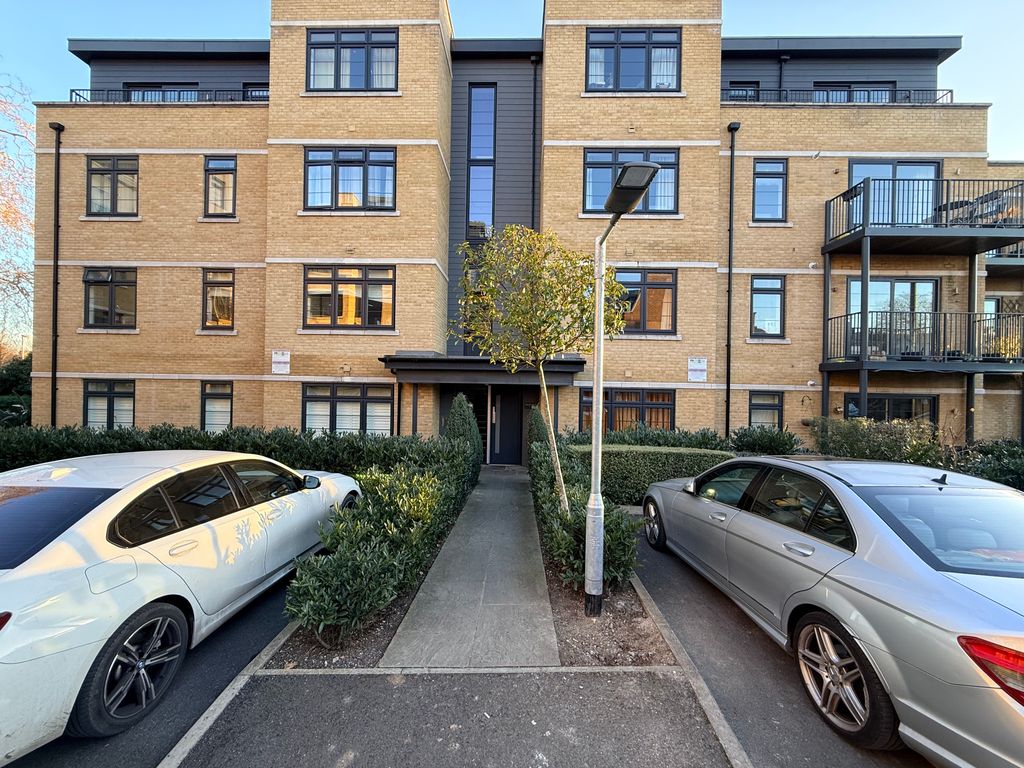 Property photo 1 of 15 Img_1684