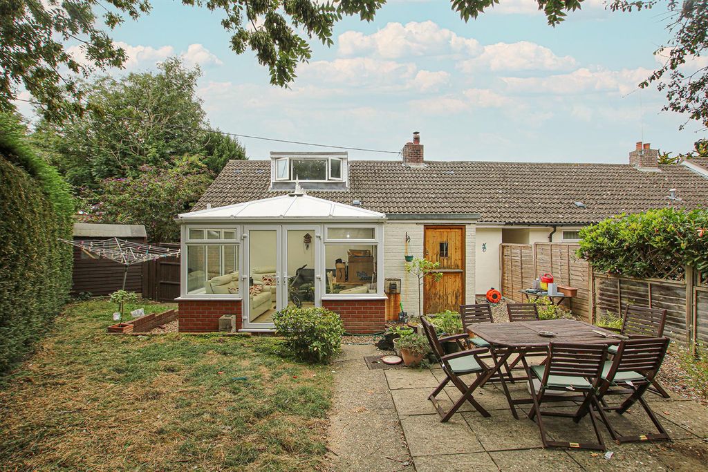 Property photo 3 of 16 Img_1940Back.Jpg