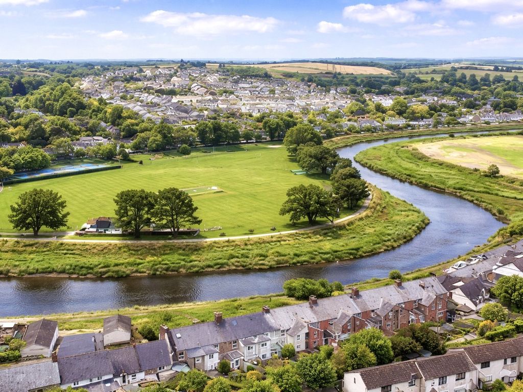 Property photo 2 of 18 Picture No. 54