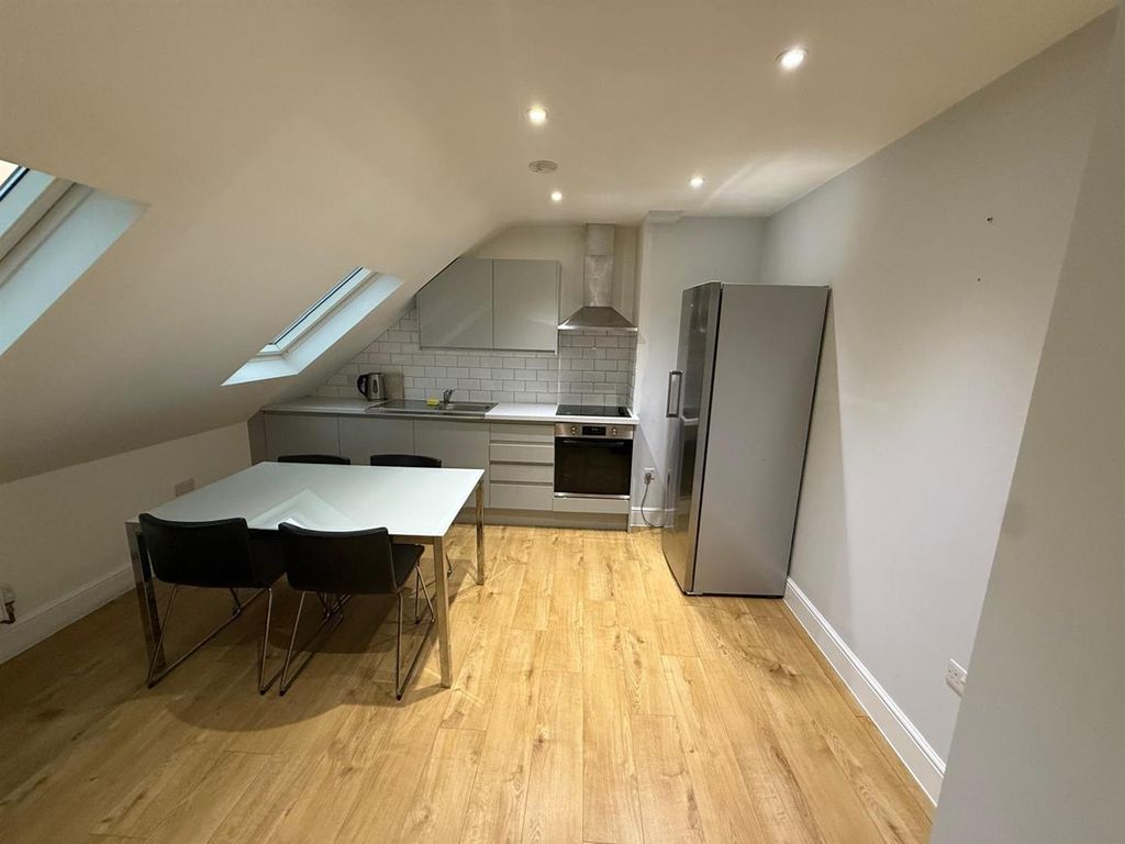 Property photo 2 of 7 Img-20251106-Wa0003.Jpg