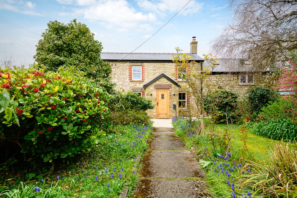 Property photo 1 of 22 Pentwyn New-3