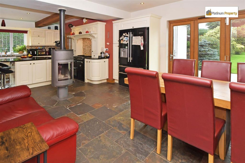 Property photo 3 of 46 Rah_8169.Jpg