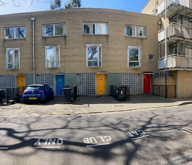 Property photo 1 of 24