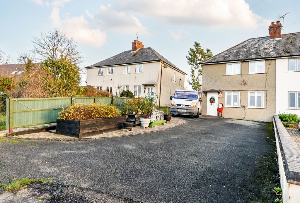 Property photo 1 of 10 1387854-3-69399A2...