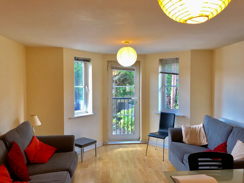 Property photo 3 of 7