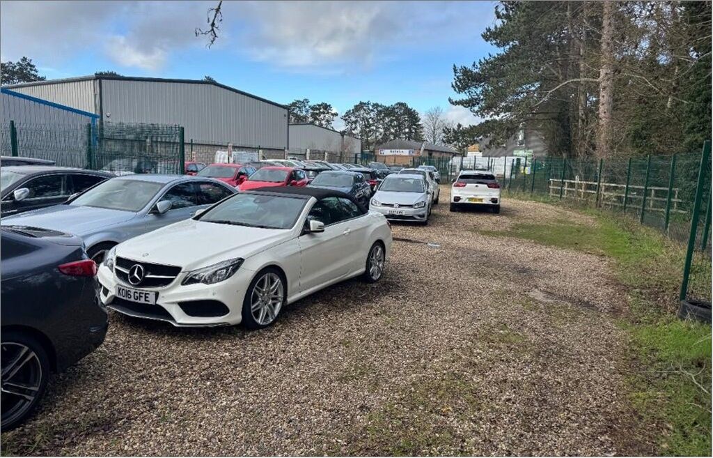 Property photo 1 of 5