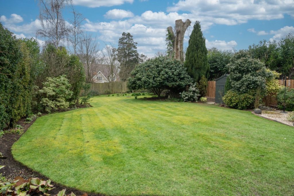 Property photo 3 of 31