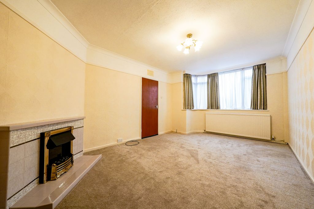 Property photo 2 of 18 Dsc04297