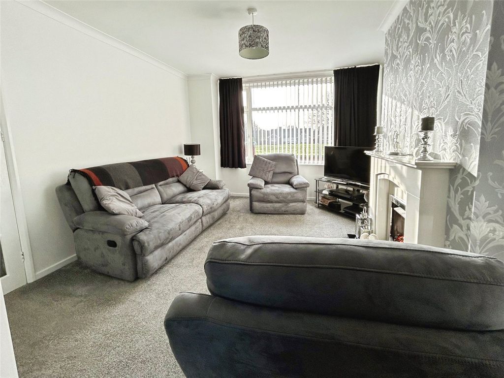 Property photo 2 of 18 Picture No. 06