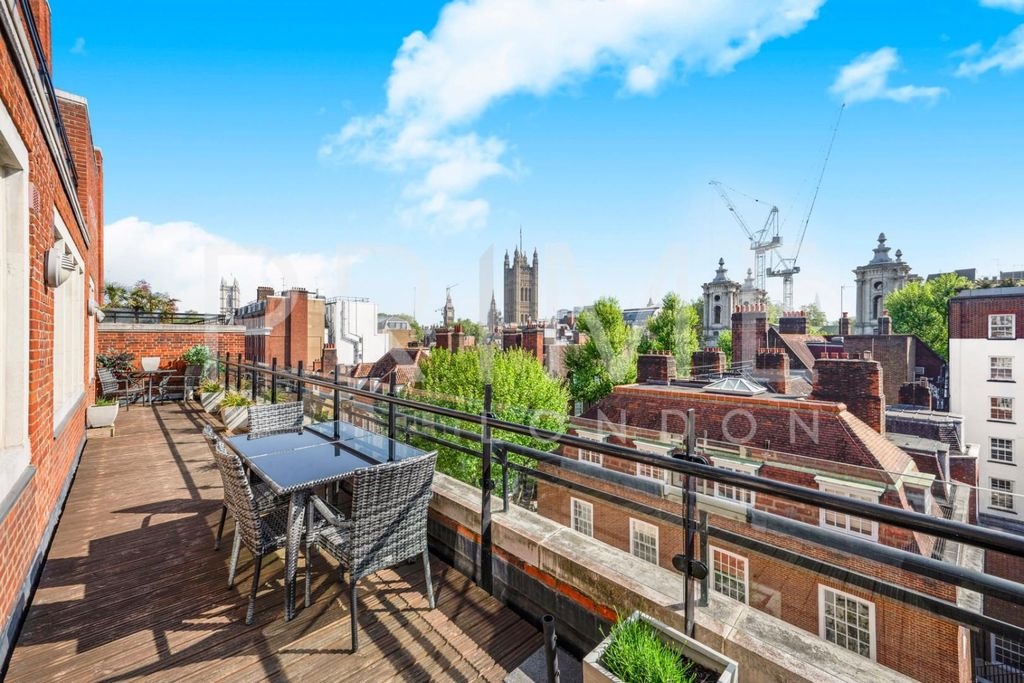 Property photo 2 of 13 Cs2.Jpg