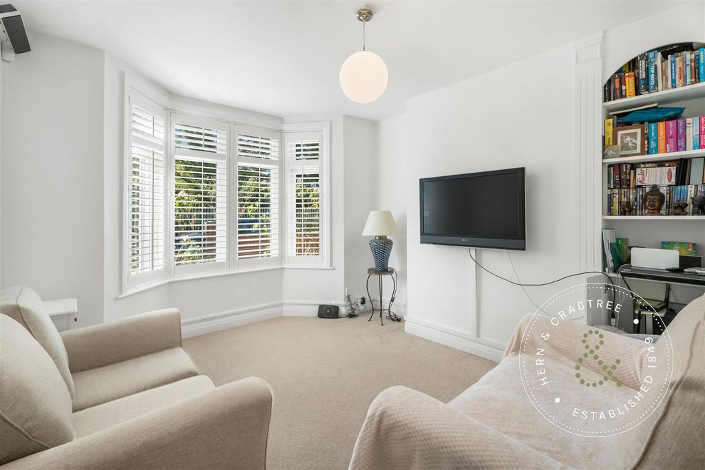 Property photo 3 of 25 Lansdowne Avenue-38.Jpg
